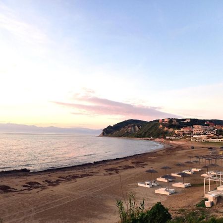 Hotel Olga Agios Stefanos Avliotes  ภายนอก รูปภาพ