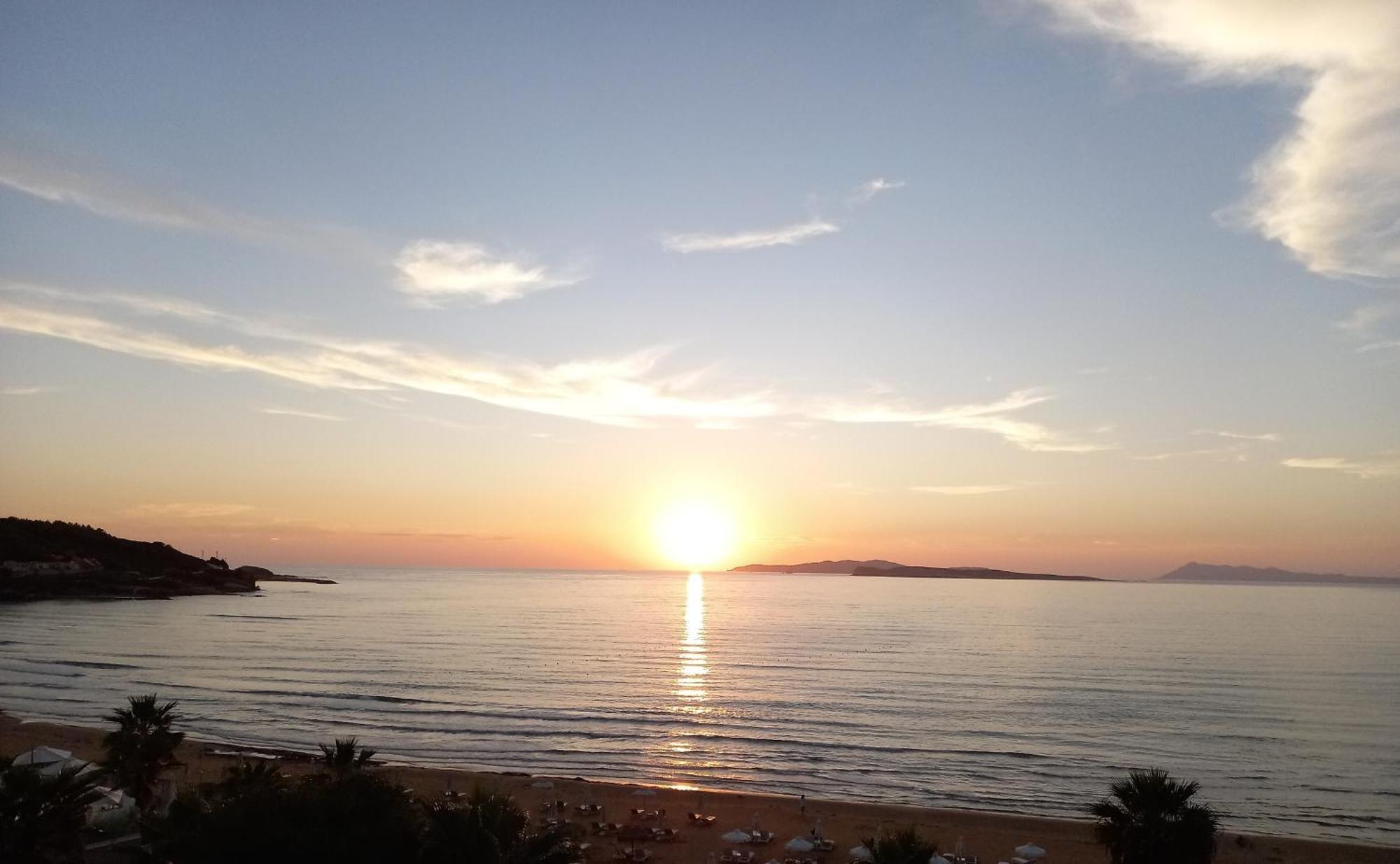 Hotel Olga Agios Stefanos Avliotes  ภายนอก รูปภาพ